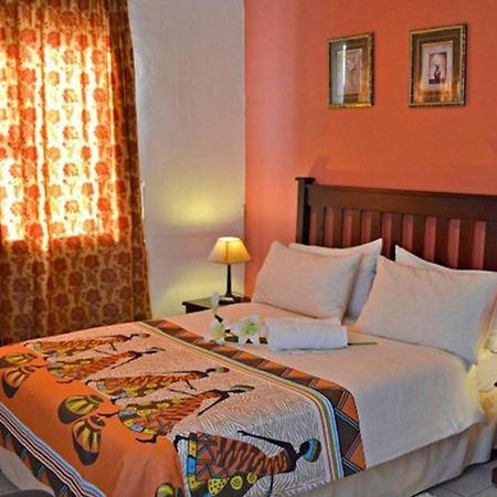Lily Bed & Breakfast Le Cap Extérieur photo